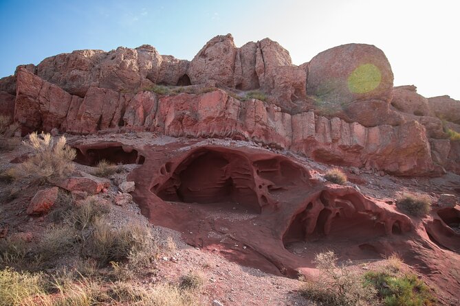 2 Days Tour: Altyn Emel National Park – Singing Dunes & Aktau Mountains - Aktau Mountains: an outdoor geology museum you can walk through