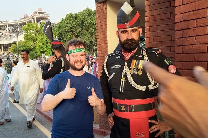 3 Days Guided Full Board Tour of Lahore - Day 1: Alhamra, Lahore Museum, Lahore Zoo, and Anarkali Bazaar