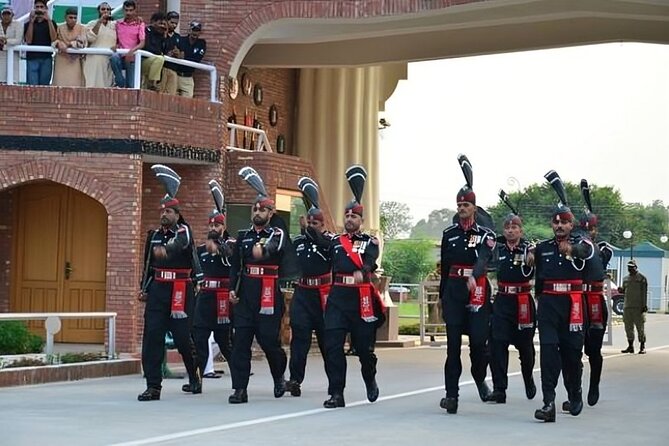 3 Days Guided Full Board Tour of Lahore - Day 2: Shahi Qila, Badshahi Mosque, Walled City Gates, Shalimar Gardens, Wahga Border