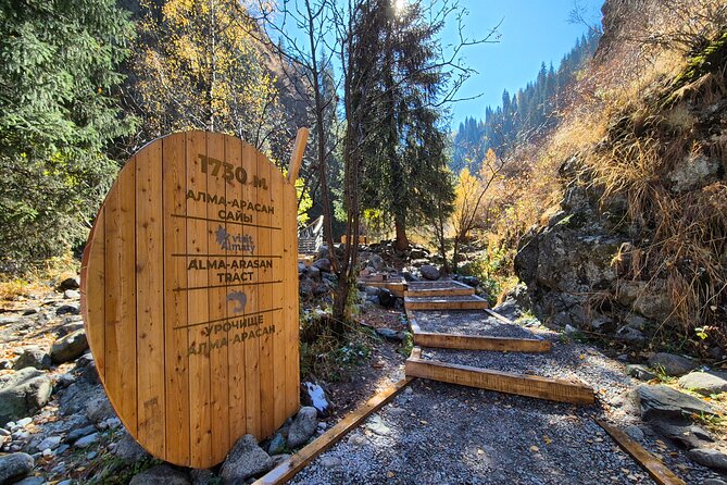 Alma-Arasan & Ayusai Mountain Gorges with Hot Springs Tour - The hot springs experience: how to do it well (and not get overconfident)