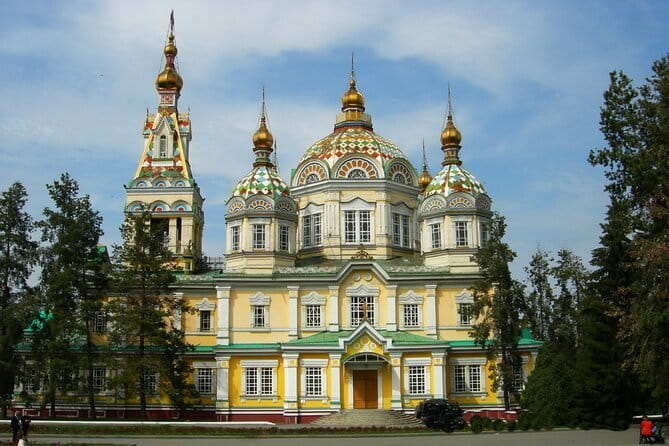 Almaty city tour and Medeu-Shymbulak-Koktobe-Green Bazar - Panfilov Park and Zenkov Cathedral: A Walk with a Story