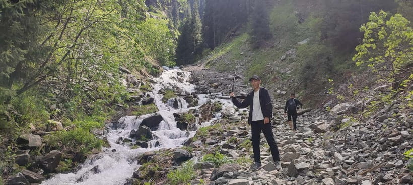 Almaty: Falconry show and Big Almaty Gorge - The Wild Hunting Birds show: what to watch for