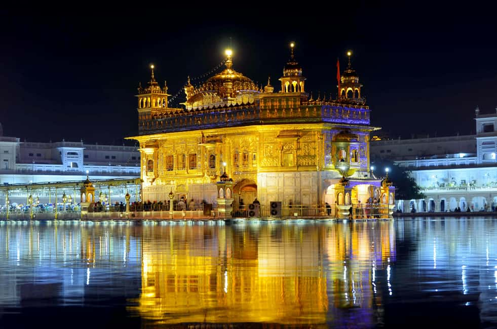 Amritsar Golden Temple- Night view walking tour - Why the Golden Temple at Night Changes Your Pace
