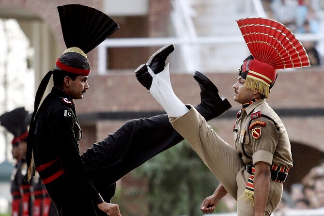 Amritsar Tour (Golden Temple, Jallianwala Bagh & Wagah Border) - A One-Day Loop: Golden Temple to Wagah Border in 9 Hours