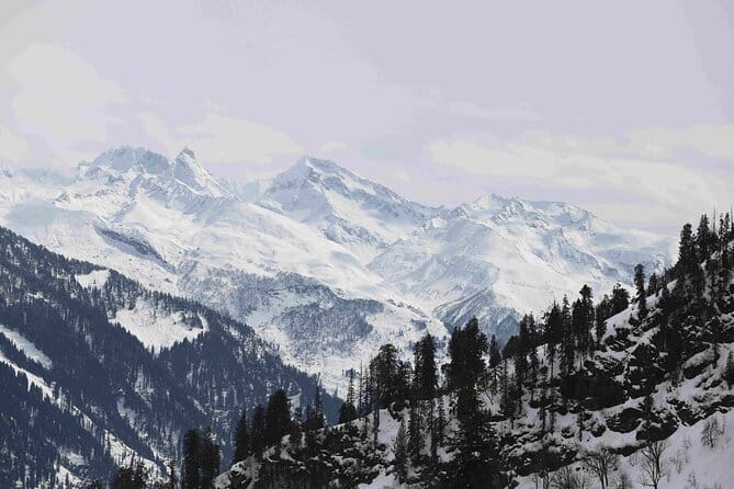 Atal Tunnel Sightseeing Tour Covering Sissu & Solang Valley - Sissu Valley: A Breather Between Big Sights