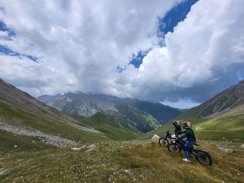 Big Almaty lake tour off road bike - Big Almaty Lake on an electric off-road bike: the vibe
