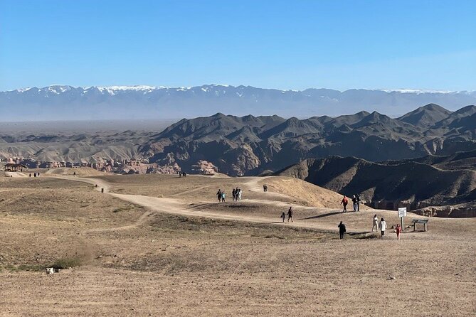 Charyn Canyon and Black Canyon 1 Day Private Tour - A Private CUV Day Trip From Almaty: How the 8–10 Hours Work
