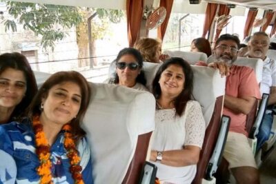 Day Trip Amritsar with Wagah Border Ceremony - Golden Temple: Your First Stop in Sikhism’s Holiest Space