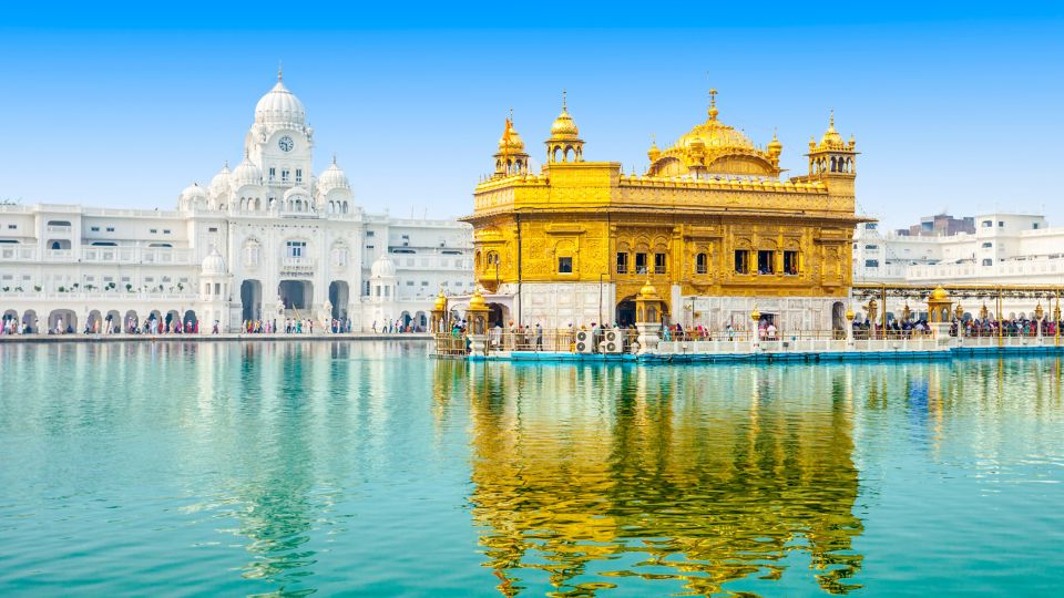From Delhi: 2-Days Amritsar Tour by Train - Hotel choice: 4-star or 5-star, but availability rules