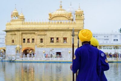 Golden Temple Guided Tour (Planet Amritsar Inc.) - Where you meet: Fountain Golden Temple area matters