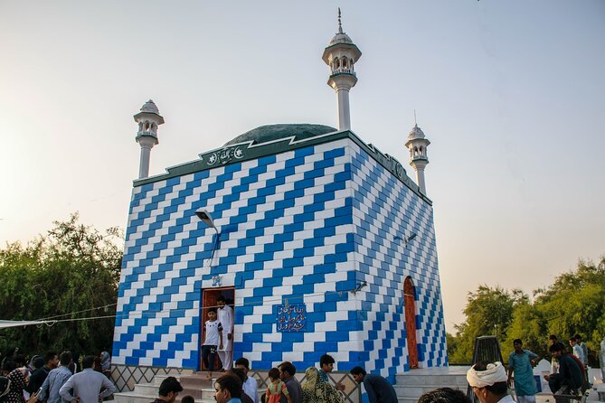 Heer Ranjha Tomb & Jhang City Pvt Guided & All-Incl. 1-day Tour - Key highlights worth your time