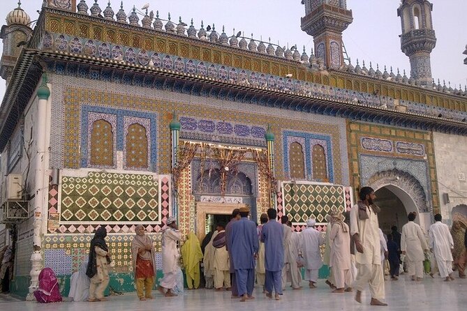 Heer Ranjha Tomb & Jhang City Pvt Guided & All-Incl. 1-day Tour - Sultan Bahu shrine: Punjab’s Sufi world in about an hour