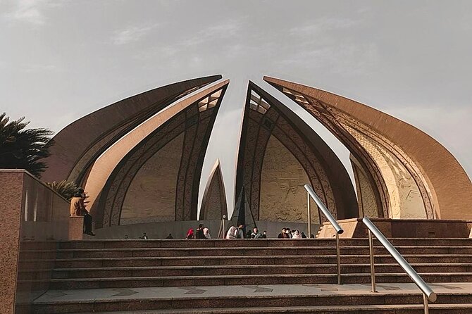 Islamabad Offbeat, Private City Tour Islamabad - Stops 5 and 6: Islamabad Museum, then the Pakistan Monument story