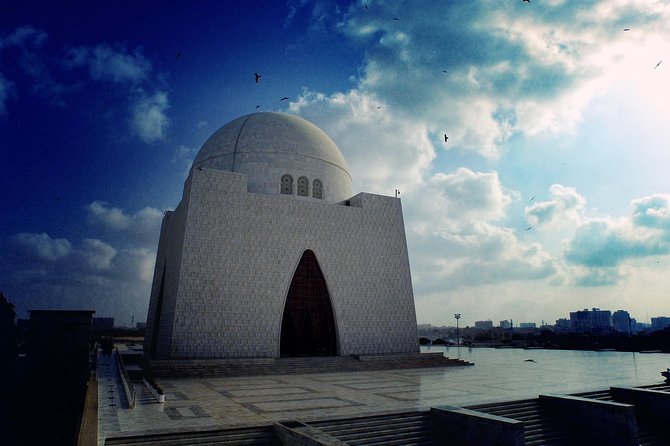 Karachi Sightseeing Private City Tour. - Why this half-day Karachi tour is built for real life