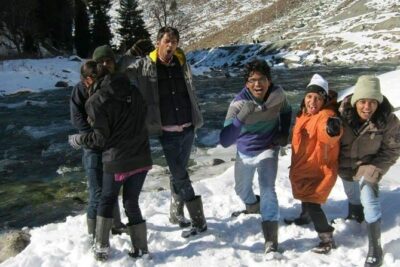 Kashmir Family Tour - 07 Days Includes Accommodation and Private Transport - Day 1: Srinagar Arrival and Dal Lake Houseboat Reality Check