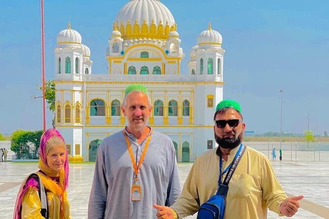Katas Raj Temple and Khewra Salt Mines in Kalar Kahar Day Tour - Stop 2: Khewra Salt Mine (Mayo Salt Mine) and what 3 hours buys you