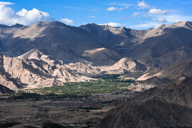 Khardungla Pass Expedition: A High Altitude Day Trip from Leh - Khardung La from Leh: what this 7–8 hour day trip feels like
