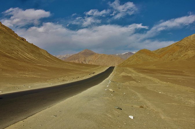 Khardungla Pass Expedition: A High Altitude Day Trip from Leh - Who this trip suits best (and who should reconsider)