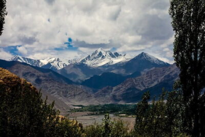 Pangong Lake Day Trip From Leh - The road toward Pangong: Durbuk and the first taste of village life