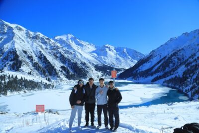 Private Big Almaty Lake Hiking Tour with alternatgive Pipeline - Alma-Arasan Gorge: short hike, pure spring water, real freshness
