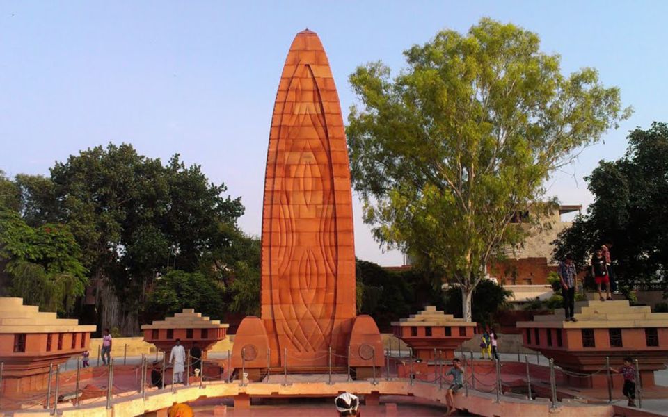 Private Full-Day Amritsar Tour with Beating Retreat Ceremony - Local lunch stop and the smart break afterward