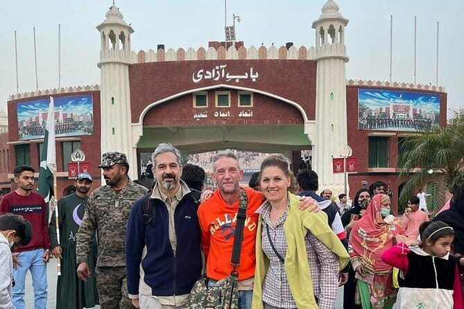 Private Guided Lahore City Full Day Tour - Wagah Border: The Daily Flag Ceremony at the India-Pakistan Edge