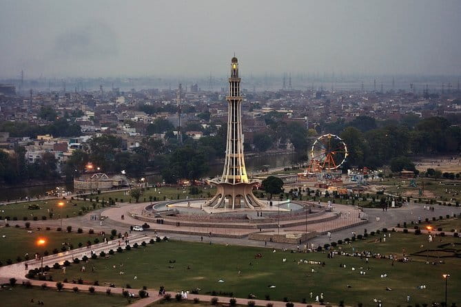 Private Tour: Lahore Full Day Customized Guided Trip - Shahi Hammam and Walled City Lahore Authority: where you feel daily life