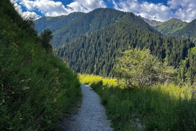 Shymbulak to Bogbanovisch Glacier and Oktabriskaya Hike - Oktyabrskaya Cave: the icy detour that changes the mood