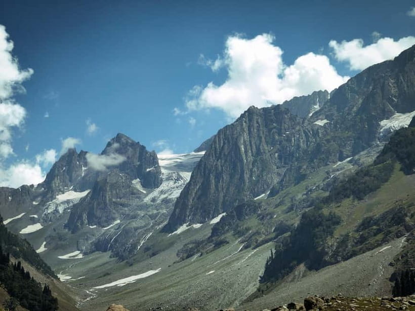 Srinagar: Sonamarg Day Tour - The Golden Meadow Adventure - The Sindh River: Quiet Walks And Golden-Meadow Air