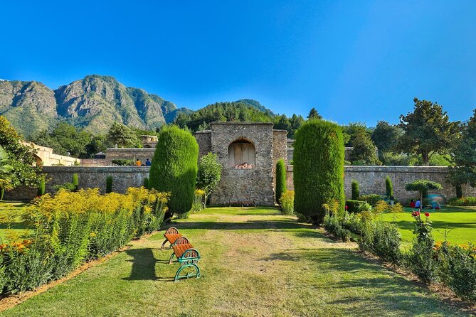 Srinagar Splendors: A Private City Tour - Lunch break in Srinagar: plan for fuel and pacing